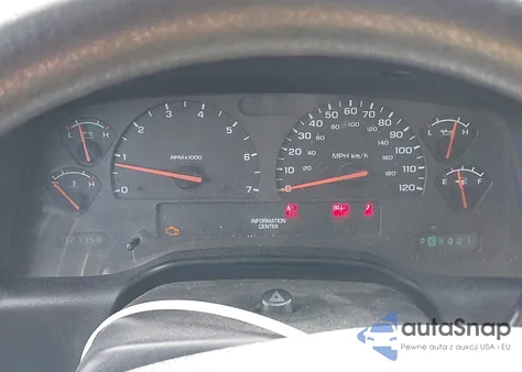 2002 Dodge Dakota z USA, uszkodzony, nr VIN 1B7FL16X22S668126